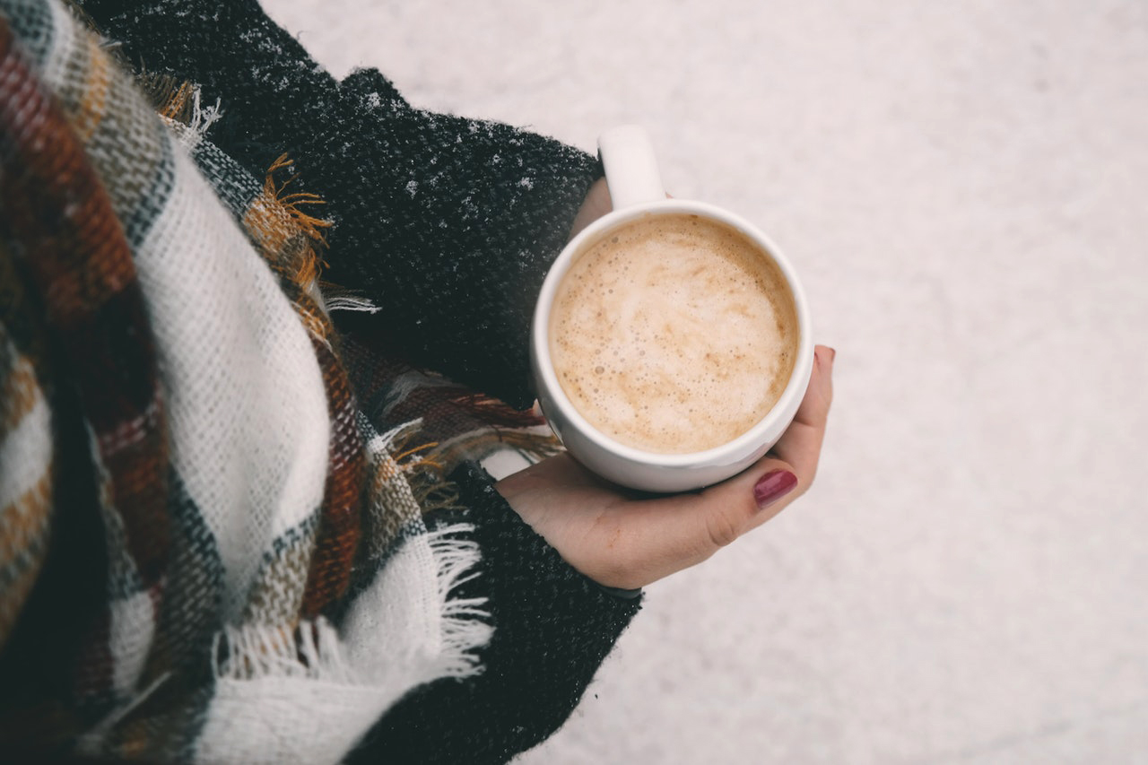 jeges kávé télen, jeges kávé a hóban